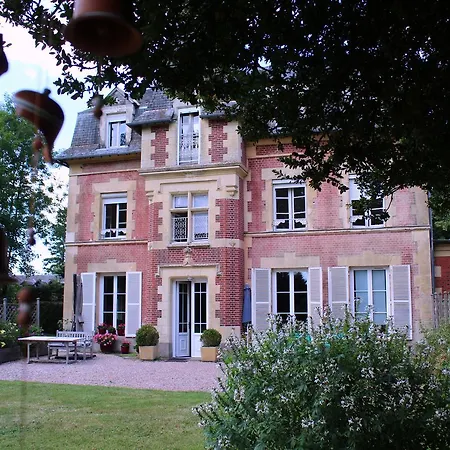 B&B Lisieux Country House
