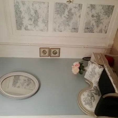 Lisieux Country House B&B *